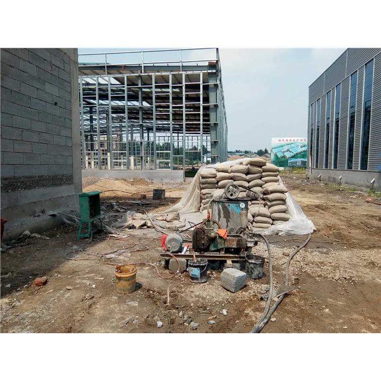 红山街道地基下沉注浆加固施工